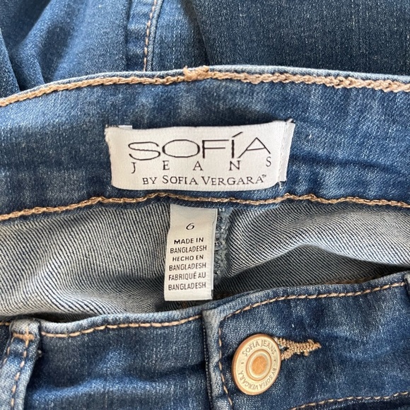 Women’s Sofia Jeans, Rosa Curvy skinny ankle, medium wash, Size 6 - Picture 3 of 5